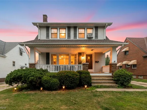 6802 Ackley Rd, Parma, OH 44129