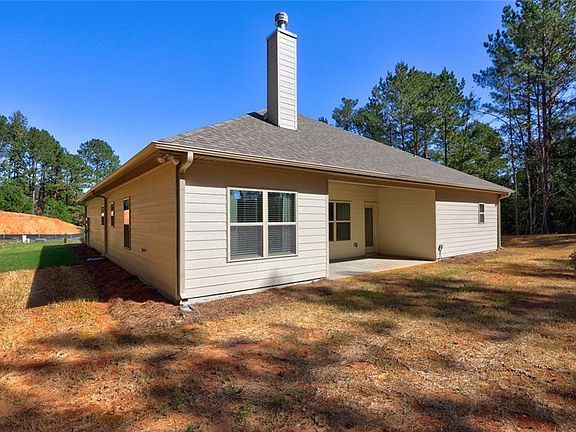 4th image of 3217 Amberwood Dr