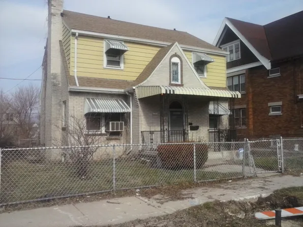 3281 N 22nd St, Milwaukee, WI 53206