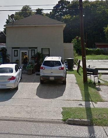 1st image of 2612 Jewella Ave