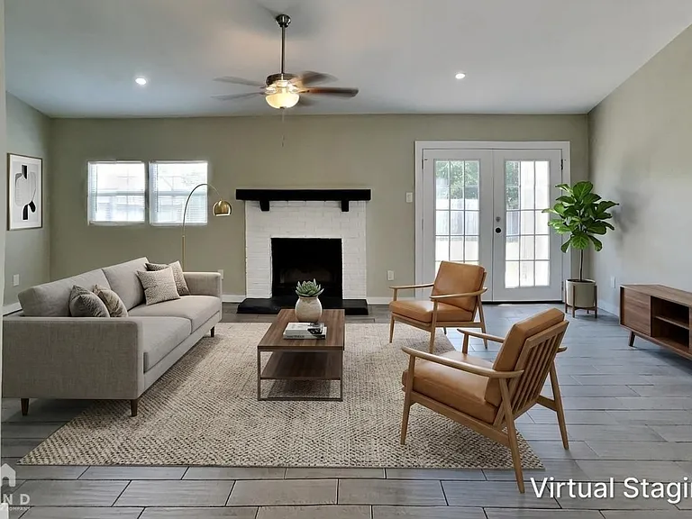 3732 Farm Field Ln — Photo 3