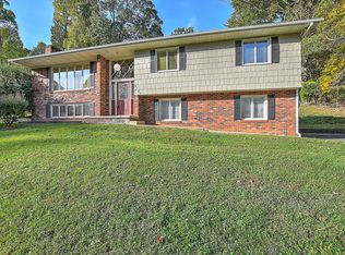 3754 Cheekwood Dr, Kingsport, TN 37660
