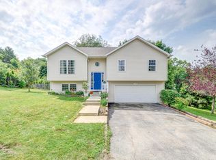 W1389 Birchwood Rd, Genoa City, WI 53128