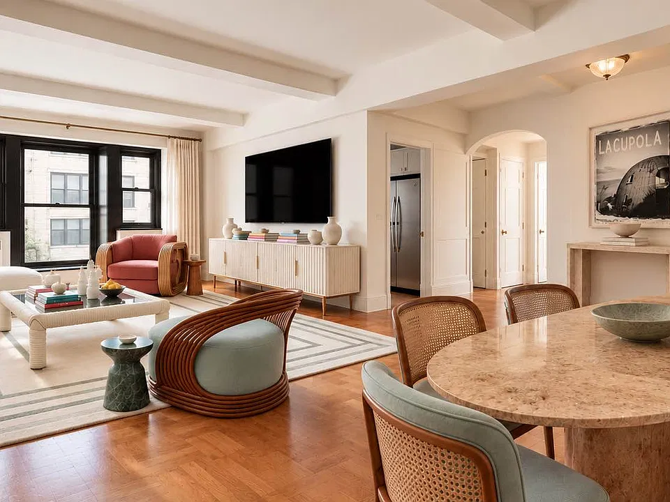 141 E 56th St #10A