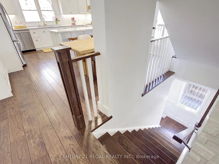 48 Michener Ct — Photo 11
