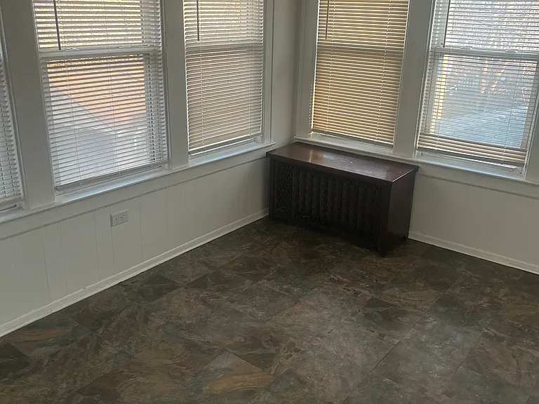 1929 Calvert St #1 — Photo 13