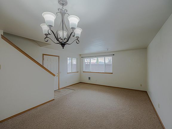 2nd image of 1220 Avenue A APT 3