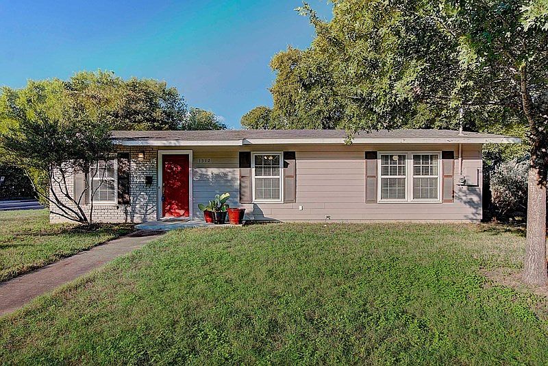 1st image of 1312 Dwyce Dr