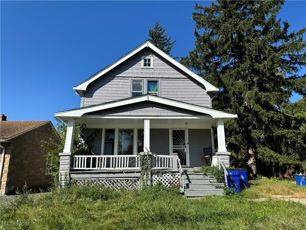 Real estate listing image