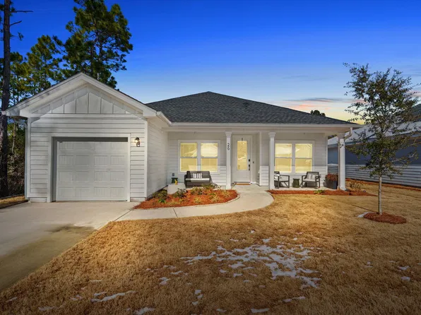 26 Alexander Way, Freeport, FL 32439