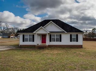 212 Cupped Oak Dr, Matthews, NC 28104