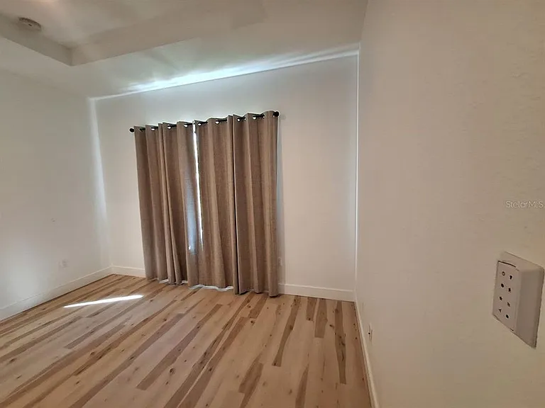 289 Albatross Rd — Photo 12