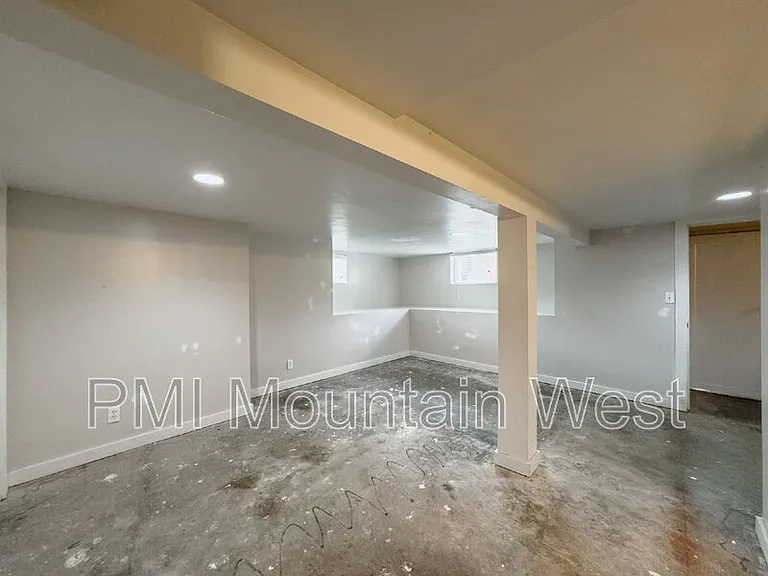 1134 S McClelland St — Photo 28