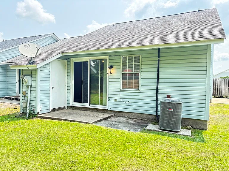 144C Witten Cir — Photo 11