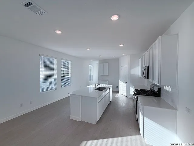 245 Inyo St — Photo 17
