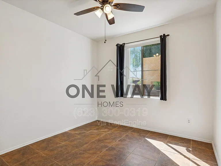 10136 E Southern Ave — Photo 14