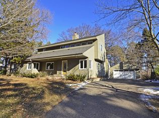 5525 Conifer Trl, Minnetonka, MN 55345