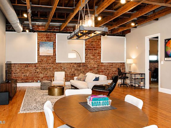 5th image of 217 Broad St APT 300
