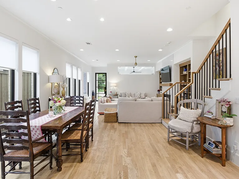 4435 Emerson Ave — Photo 12