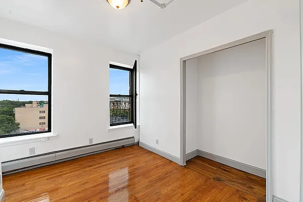 Rented by REAL New York | media 9