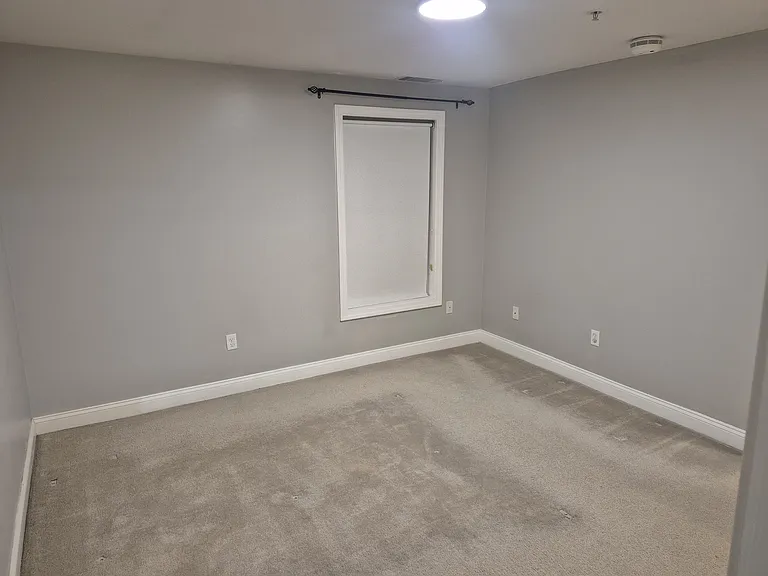 4 Crestview Cir #97 — Photo 8