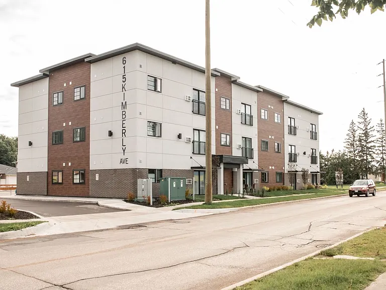 615 Kimberly Ave — Photo 10