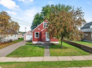 117 E 17th St, Marshfield, WI 54449