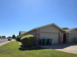 2385 S Gateway Cir, Lodi, CA 95240