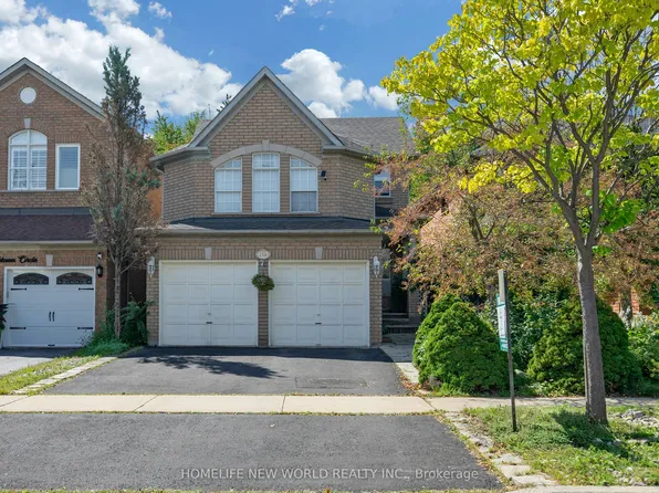 2326 Yorktown Cir, Mississauga, ON L5M 5Y2