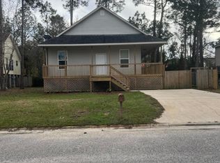 802 Deer Trail Ln, Pass Christian, MS 39571