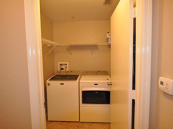 4th image of 200 4th Ave S Unit 314