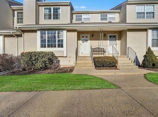 80 Freemont Ct #A, Somerset, NJ 08873