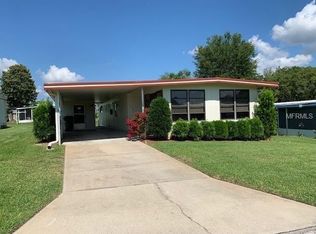 709 W Coach N Four Dr, Leesburg, FL 34748