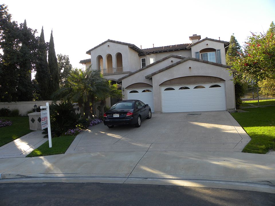 1st image of 801 Calle Lagasca