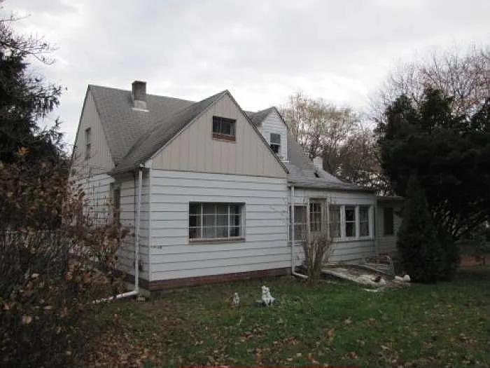 2211 Old Mountain Central Rd photo 1