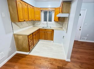 316 Wilson Ave #1B, Staten Island, NY 10312