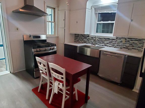 5th image of 4945 Devonshire Ave Floor 2