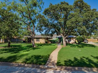 408 Ridge Rd, Breckenridge, TX 76424