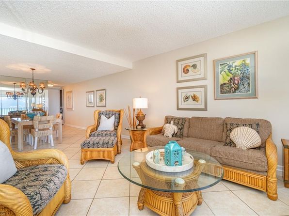 3443 Gulf Shore Blvd N APT 609