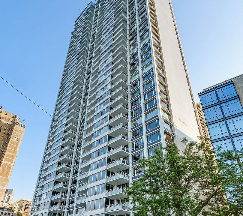 1st image of 1300 N Lake Shore Dr APT 30D