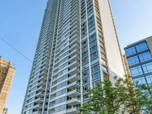 1300 N Lake Shore Dr APT 30D, Chicago, IL 60610
