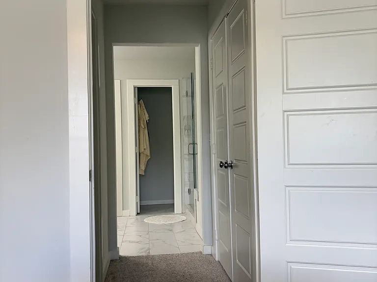 810 Dover St — Photo 16