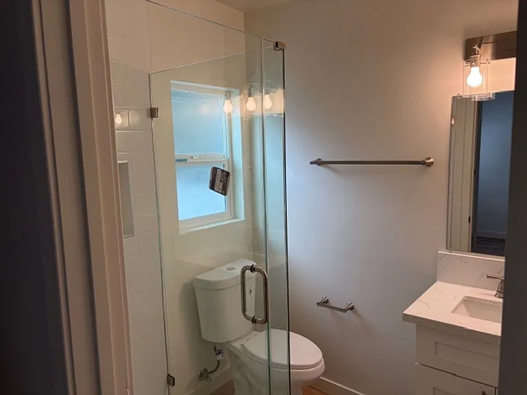 Walnut Properties — Photo 23