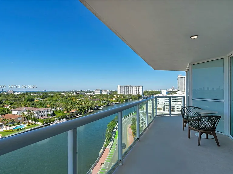 3411 Indian Creek Dr #1201 — Photo 19