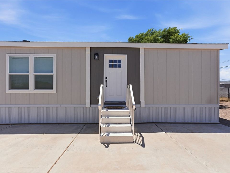 1st image of 2835 E Hearne Avenue