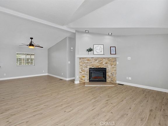 4th image of 1456 E Philadelphia St Space 176