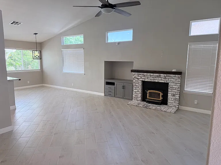 4313 Cocina Ln — Photo 6