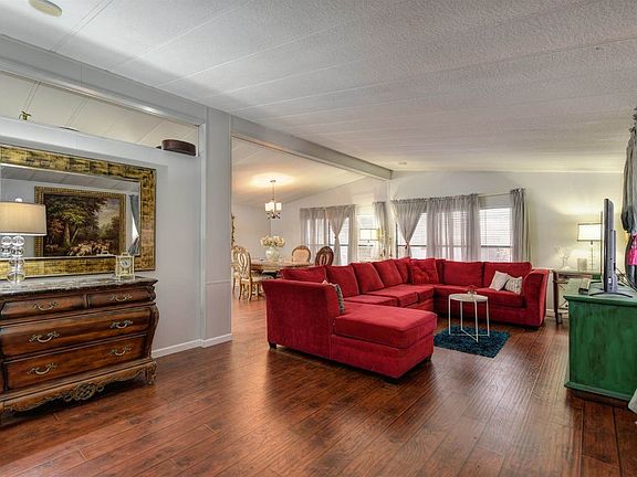 5th image of 7855 Cottonwood Ln Unit 103