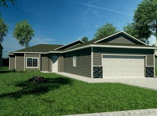 3637 30th St S, Moorhead, MN 56560