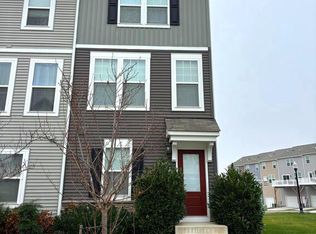 24 Anthem St, Ranson, WV 25438